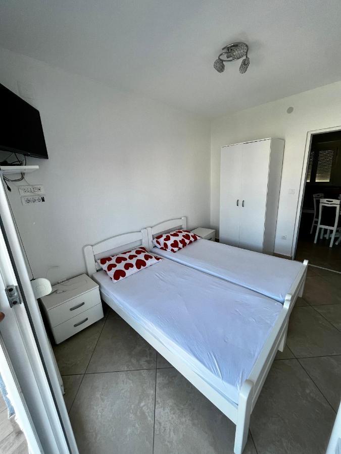 Apartments Apartmani Bojana Utjeha Exteriör bild